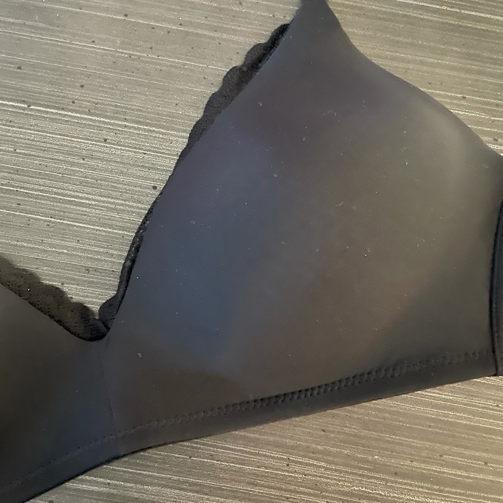 Aerie Wireless Black Bra 34B